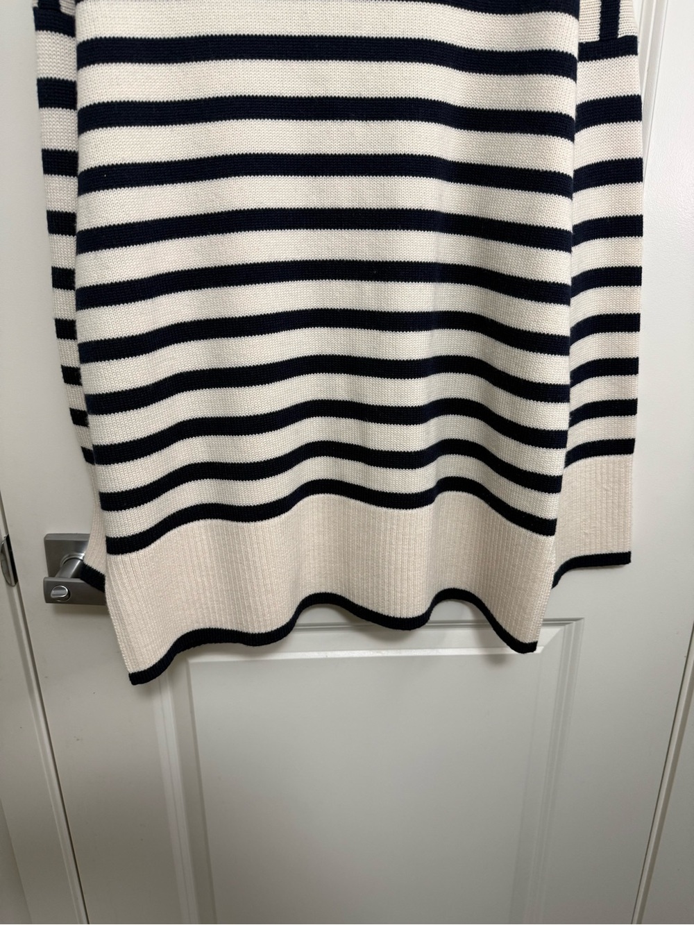 Babaton Women's 100% Merino Wool Tradition Sweater in size S - Picture 11 of 14